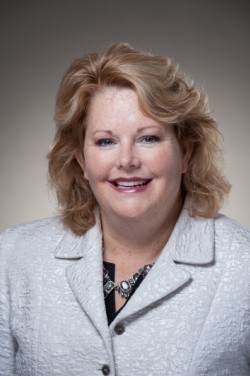 Photograph of Diane Gray.